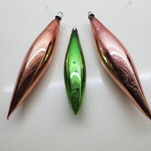 TRUE VINTAGE TEAR DROP CHRISTMAS ORNAMENTS